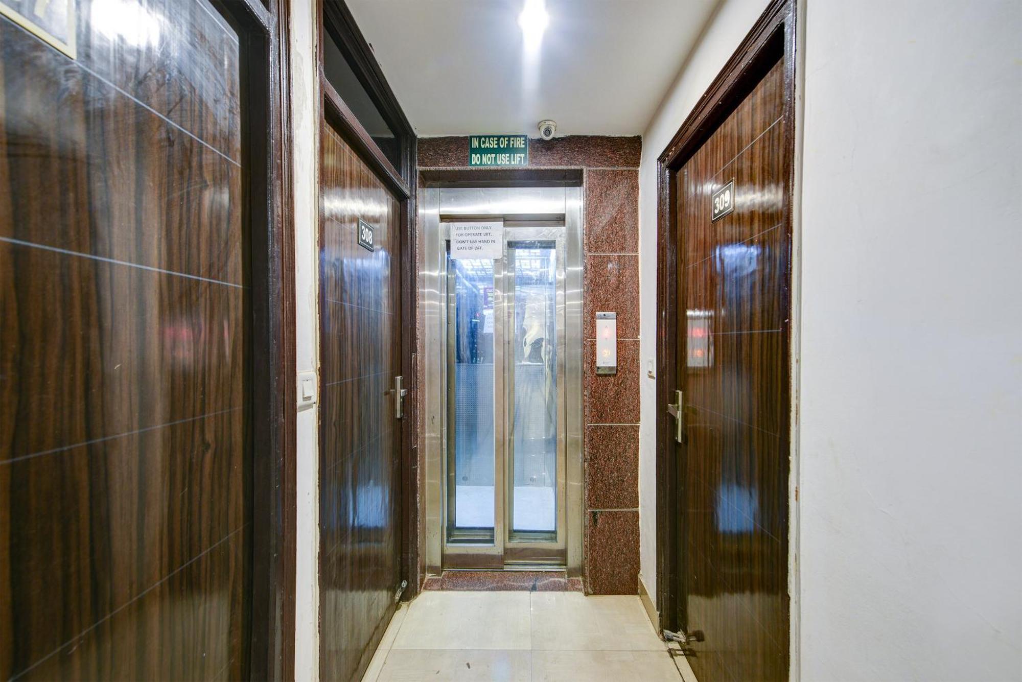Hotel Kelvish Free Airport Pickup Nueva Delhi Exterior foto